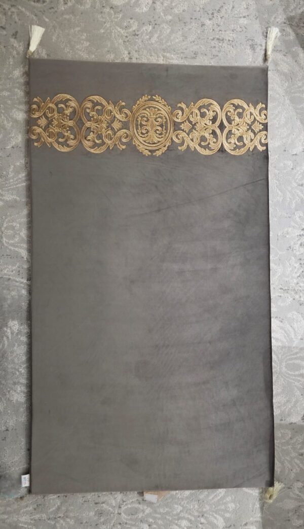 Velvet prayer rug stuffed gold2